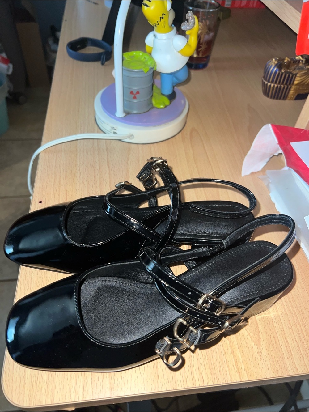 Black Patent Slingback Pumps  Flats with Buckle Detail